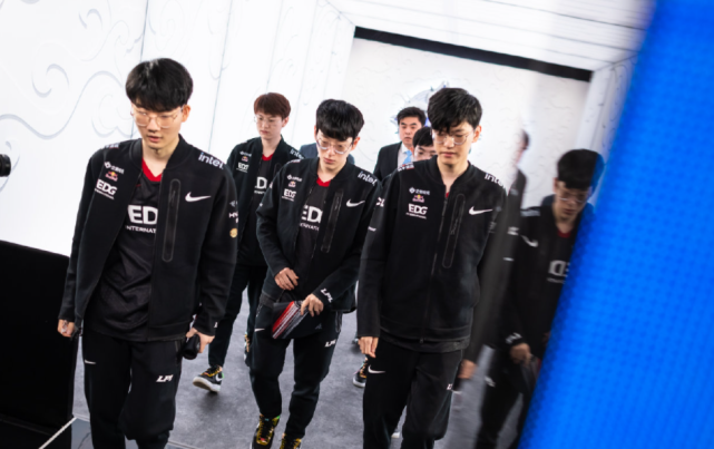 人最佳成绩 人最佳成绩