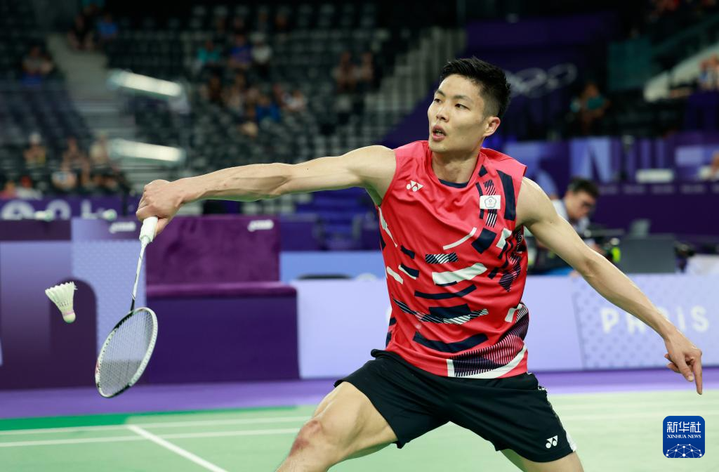 频繁征战的 频繁征战的