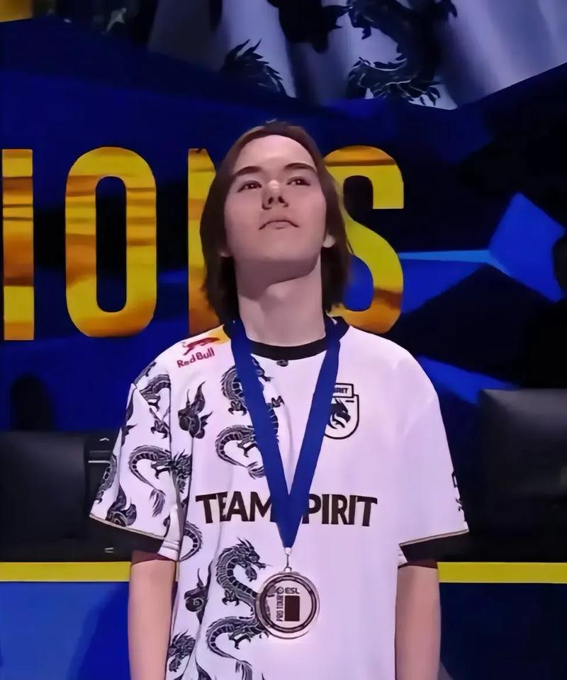 的目标很远 的目标很远